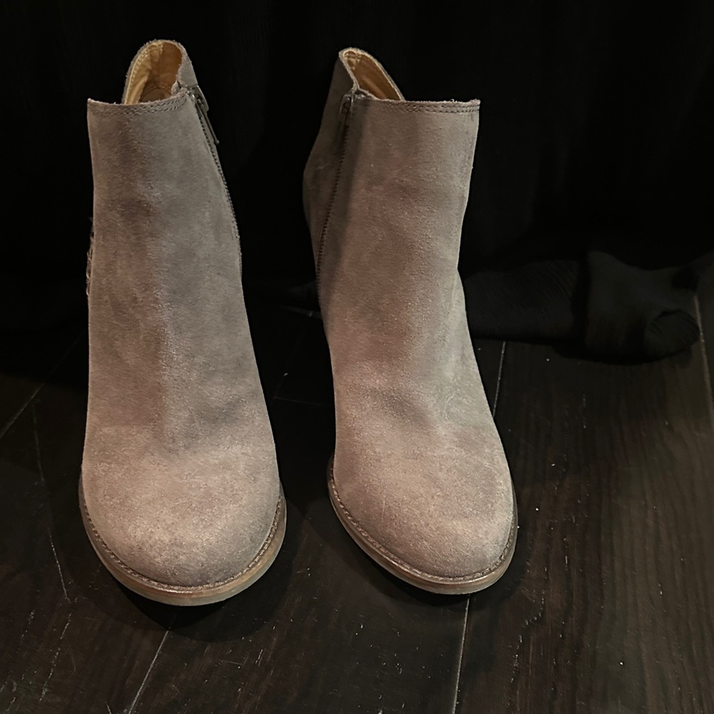 Lucky Brand Taupe Suede Ankle BootiesLucky Brand Suede Bootie